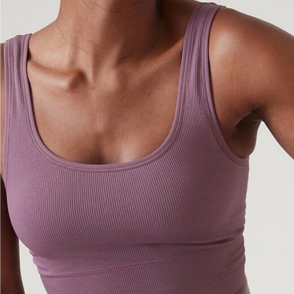 Athleta Aurora Seamless Scoop Neck V-Back Crop Tank Top Women’s Size Medium